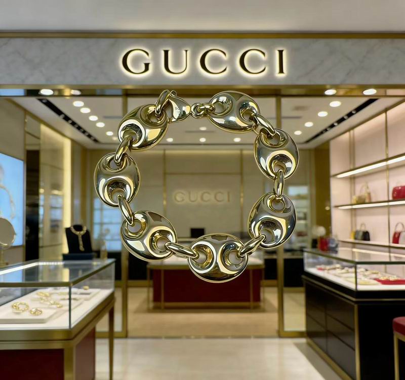Gucci Bracelet 06yxs32